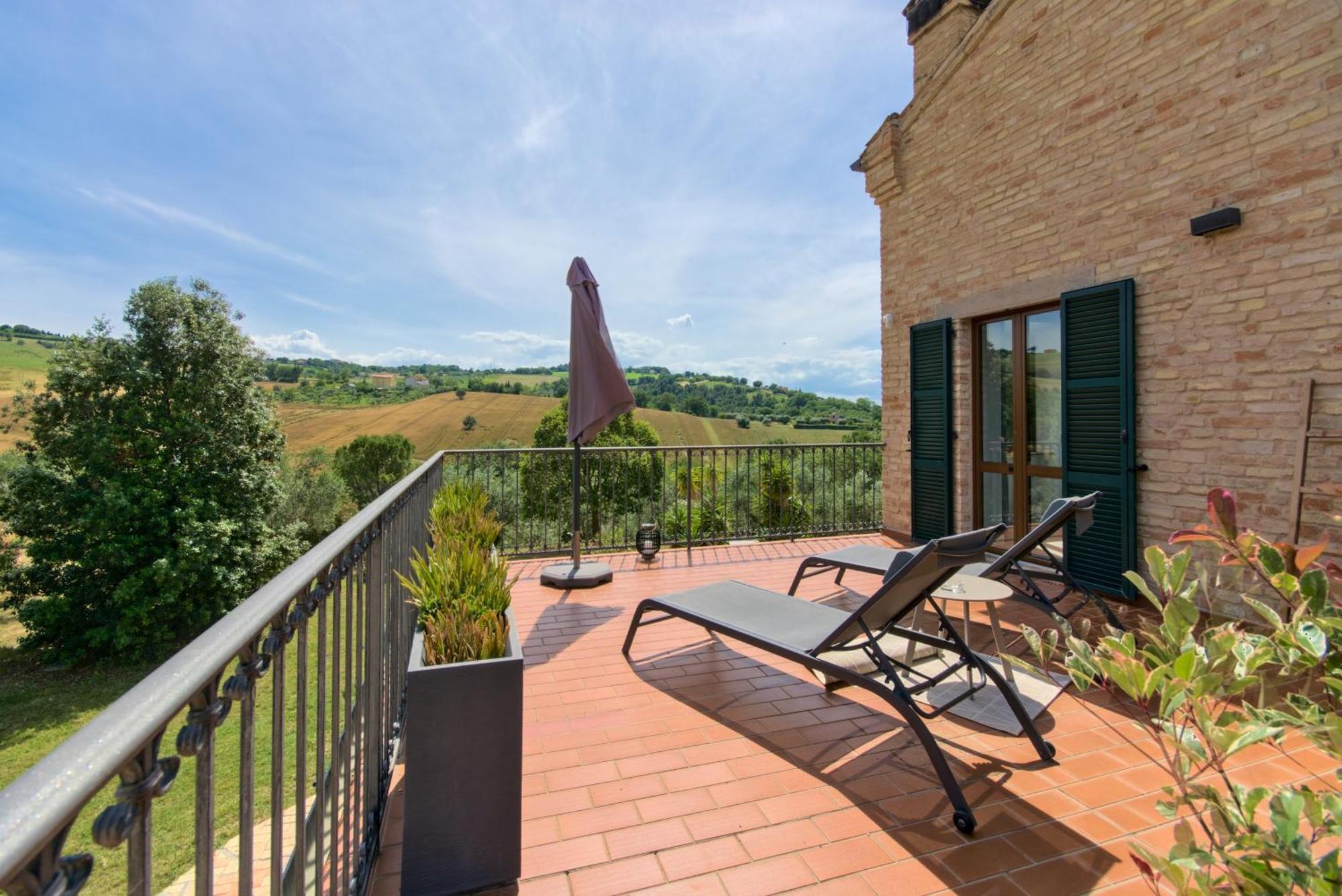 Villa Morro Suites Morrovalle Extérieur photo
