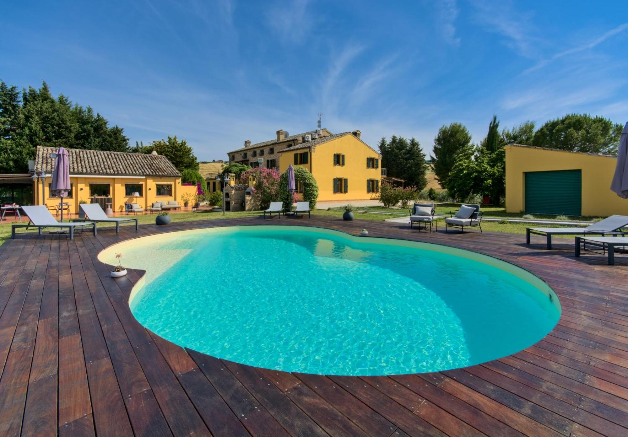 Villa Morro Suites Morrovalle Extérieur photo